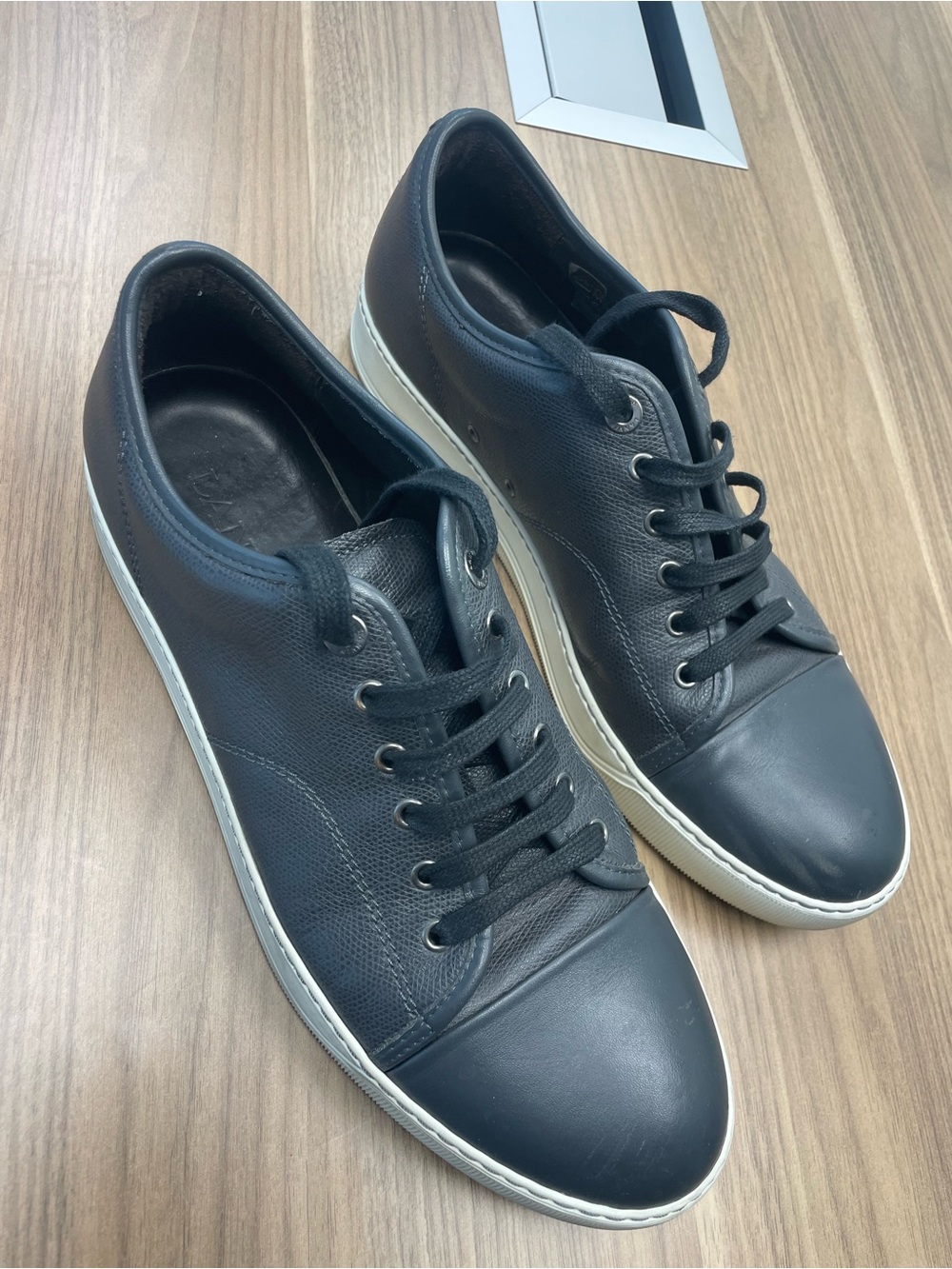 LANVIN Paris men’s leather sneakers Size 10